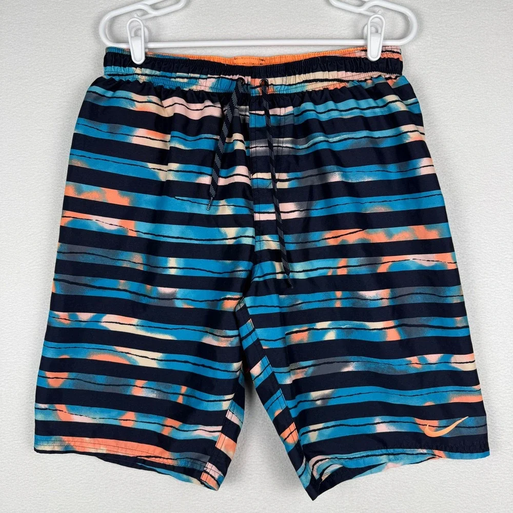 Nike‎ Block Striped Breaker 11